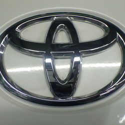 R03801(0400000204088)